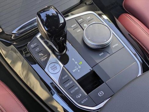 Used 2024 BMW X3 xDrive30i w/ Premium Package image 12