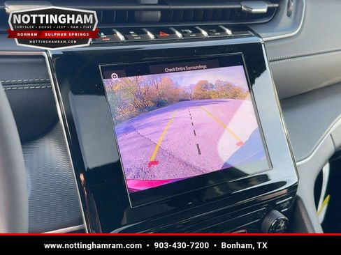 New 2025 Jeep Grand Cherokee Laredo X AWD/4WD image 22