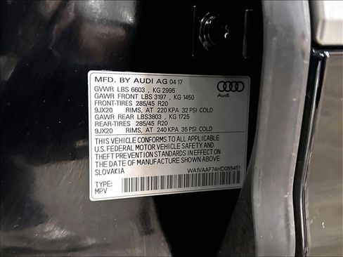 Used 2017 Audi Q7 3.0T Prestige AWD/4WD image 34