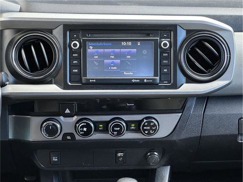 Used 2017 Toyota Tacoma SR5 image 22