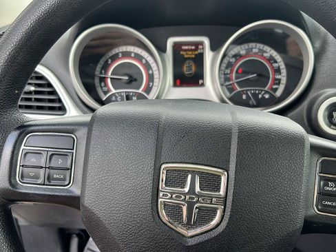 Used 2015 Dodge Journey FWD image 17