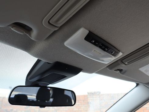 Used 2022 Nissan Kicks SV FWD image 25