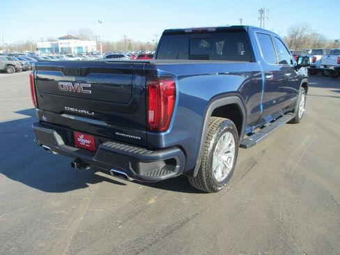 Certified 2023 GMC Sierra 1500 Denali image 5