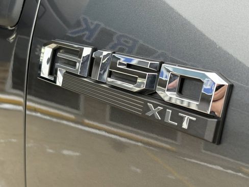Used 2019 Ford F150 XLT image 10