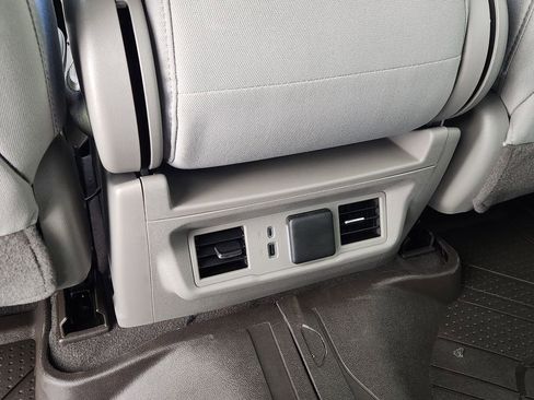 New 2026 Chevrolet Silverado 1500 LT w/ Texas Edition Plus RWD image 32
