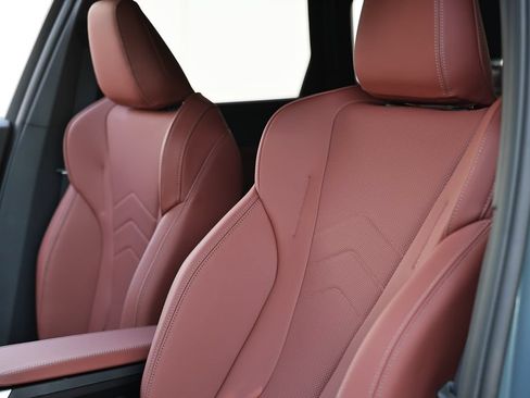 New 2026 BMW X1 xDrive28i w/ Technology Package AWD/4WD image 19