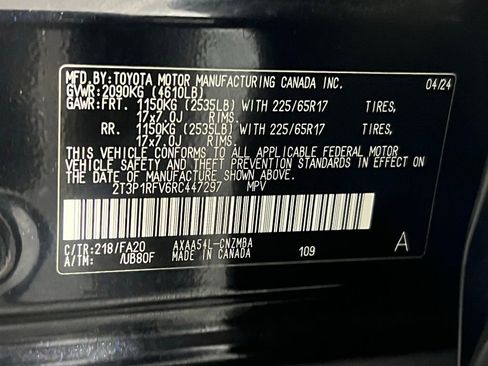 Used 2024 Toyota RAV4 XLE image 38