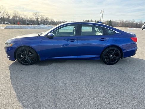 Used 2019 Honda Accord Sport image 10