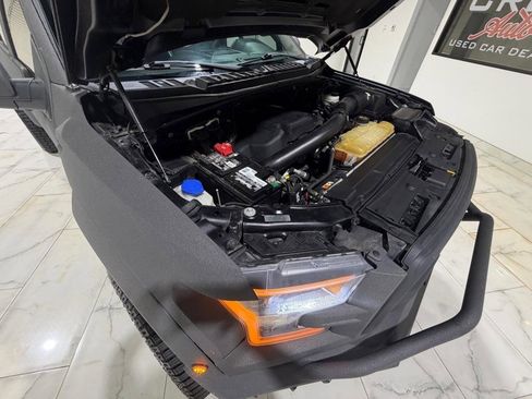 Used 2018 Ford F150 Raptor w/ Equipment Group 802A Luxury image 6