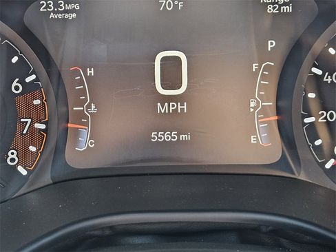 Used 2025 Jeep Compass Sport image 24