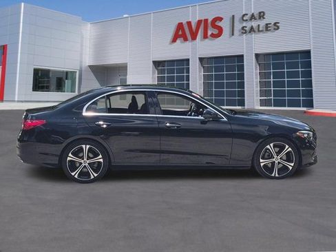 Used 2025 Mercedes-Benz C 300 Sedan image 5