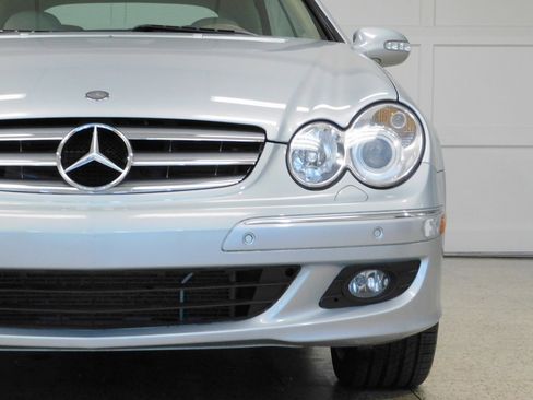Used 2007 Mercedes-Benz CLK 350 Cabriolet image 19