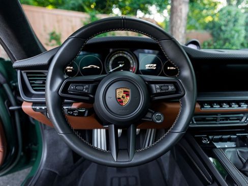 Used 2022 Porsche 911 GT3 RWD image 16