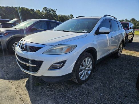 Used 2010 MAZDA CX-9 Grand Touring w/ Moonroof & Bose Audio Pkg image 2