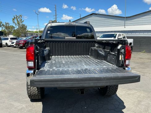Used 2023 Toyota Tacoma SR5 RWD image 25