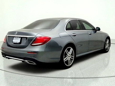 Used 2020 Mercedes-Benz E 350 Sedan image 5