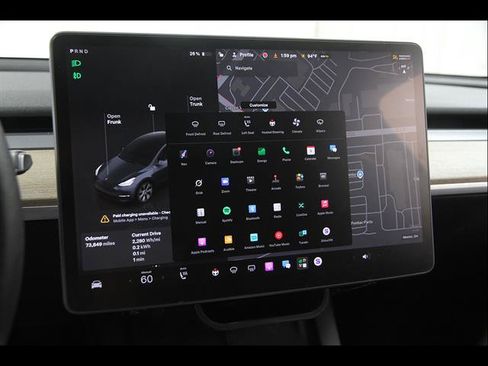 Used 2022 Tesla Model Y Long Range AWD/4WD image 13