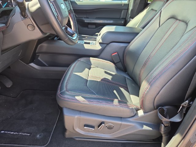 Certified 2023 Ford Expedition Limited RWD image 24