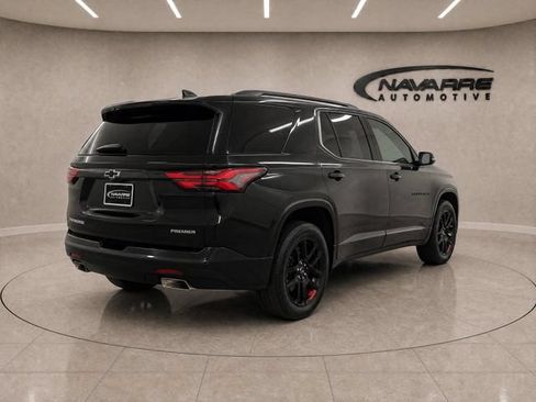 Used 2023 Chevrolet Traverse Premier w/ Redline Edition FWD image 7