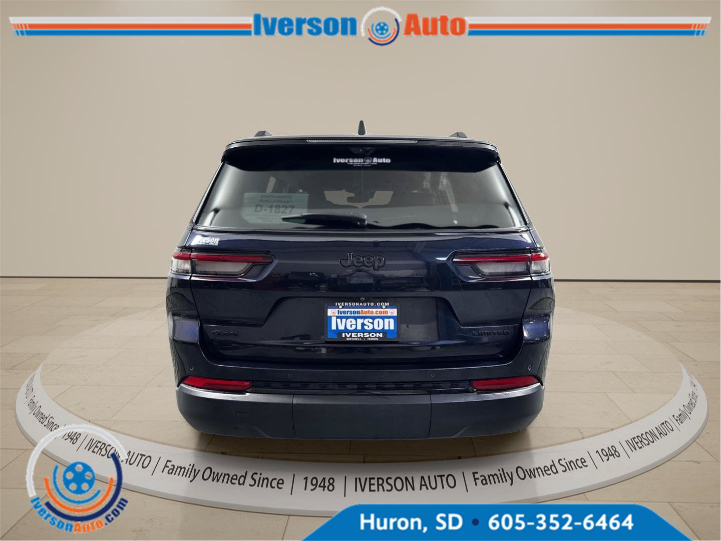 Used 2024 Jeep Grand Cherokee L Limited w/ Luxury Tech Group II AWD/4WD image 8