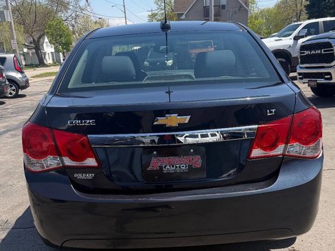 Used 2016 Chevrolet Cruze LT FWD image 13
