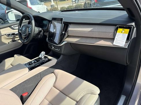 New 2026 Volvo XC90 B6 Ultra AWD/4WD image 17