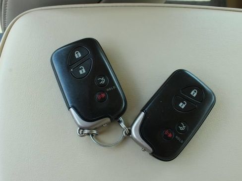 Used 2010 Lexus ES 350 FWD image 26