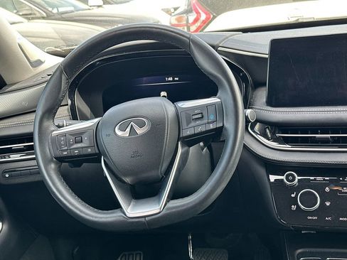 Used 2023 INFINITI QX60 Luxe w/ Performance Audio Package image 18