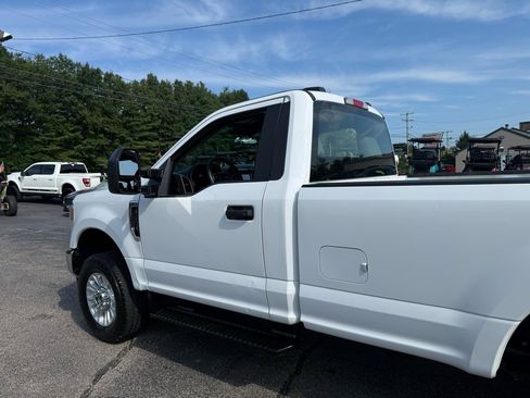 Used 2021 Ford F250 XL w/ STX Appearance Package AWD/4WD image 8