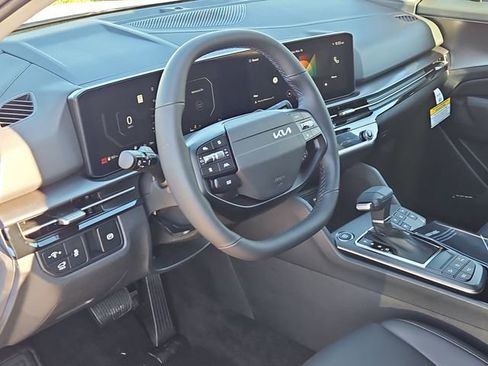 New 2026 Kia Sportage SX image 12