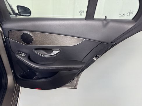 Used 2020 Mercedes-Benz C 300 Sedan image 28