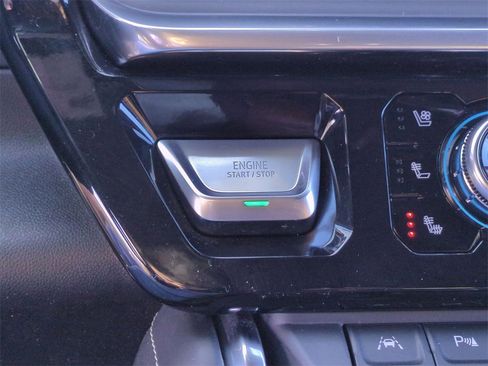 Used 2023 GMC Sierra 1500 Denali Ultimate image 17