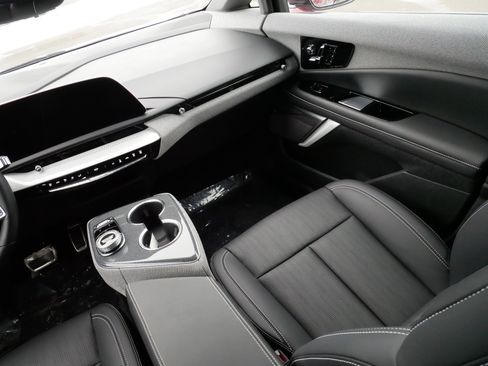 Certified 2025 Cadillac Optiq Sport 2 w/ LPO, Floor Liner Package image 11