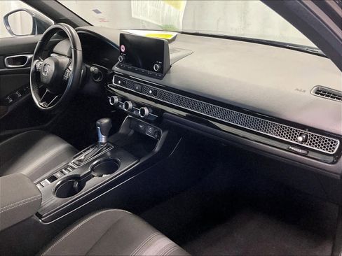 Used 2024 Honda Civic Sport image 14