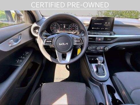 Certified 2024 Kia Forte LXS FWD image 5