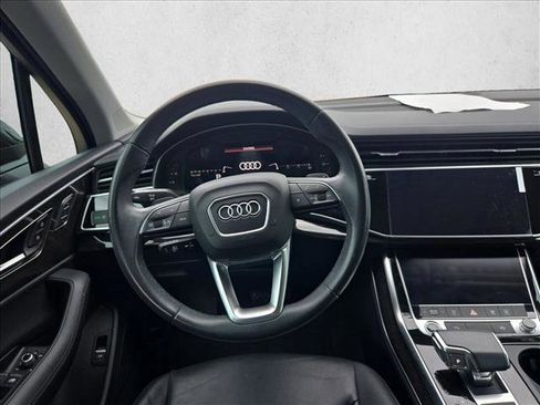 Used 2023 Audi Q7 3.0T Premium Plus AWD/4WD image 19