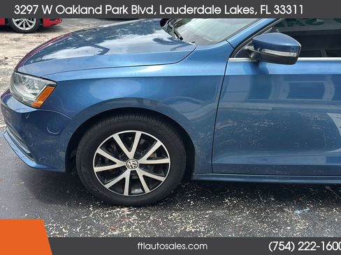 Used 2017 Volkswagen Jetta SE FWD image 15