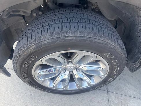 Used 2024 RAM 1500 Laramie RWD image 18