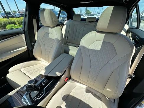 Used 2021 BMW 530i xDrive w/ M Sport Package AWD/4WD image 30