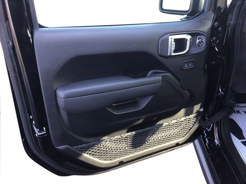 New 2025 Jeep Wrangler Willys image 20