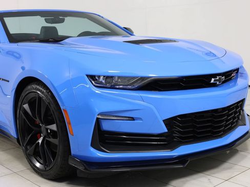Used 2023 Chevrolet Camaro SS RWD image 42