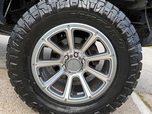 Used 2014 Ford F150 FX4 w/ Equipment Group 402A Luxury AWD/4WD image 25