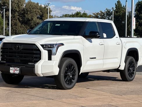 New 2026 Toyota Tundra Limited AWD/4WD image 8