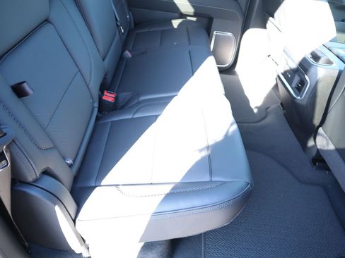 New 2026 GMC Sierra 1500 Denali w/ Technology Package AWD/4WD image 8