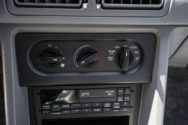 Used 1993 Ford Mustang Cobra RWD image 27