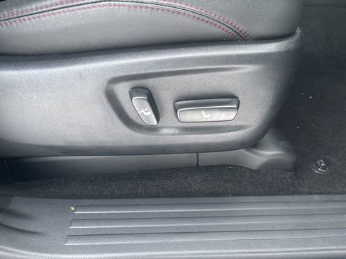 Certified 2022 Toyota 4Runner TRD Off-Road Premium image 13