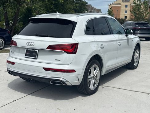 Used 2023 Audi Q5 e Premium Plus w/ Premium Plus Package AWD/4WD image 7