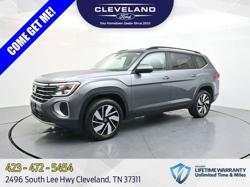 Used 2024 Volkswagen Atlas SE AWD/4WD image 1
