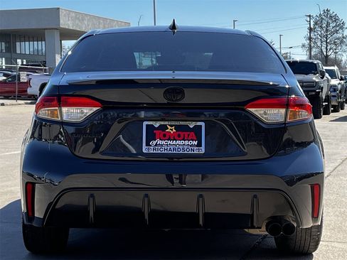 Used 2024 Toyota Corolla SE image 5