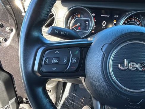 Used 2022 Jeep Gladiator Sport image 22